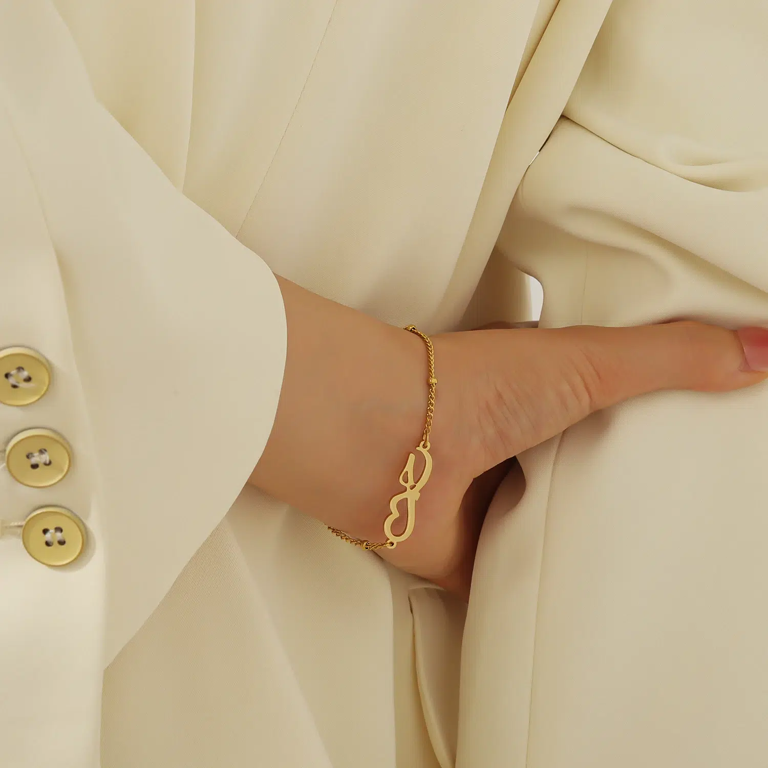 Gold Love Arabic Bracelet