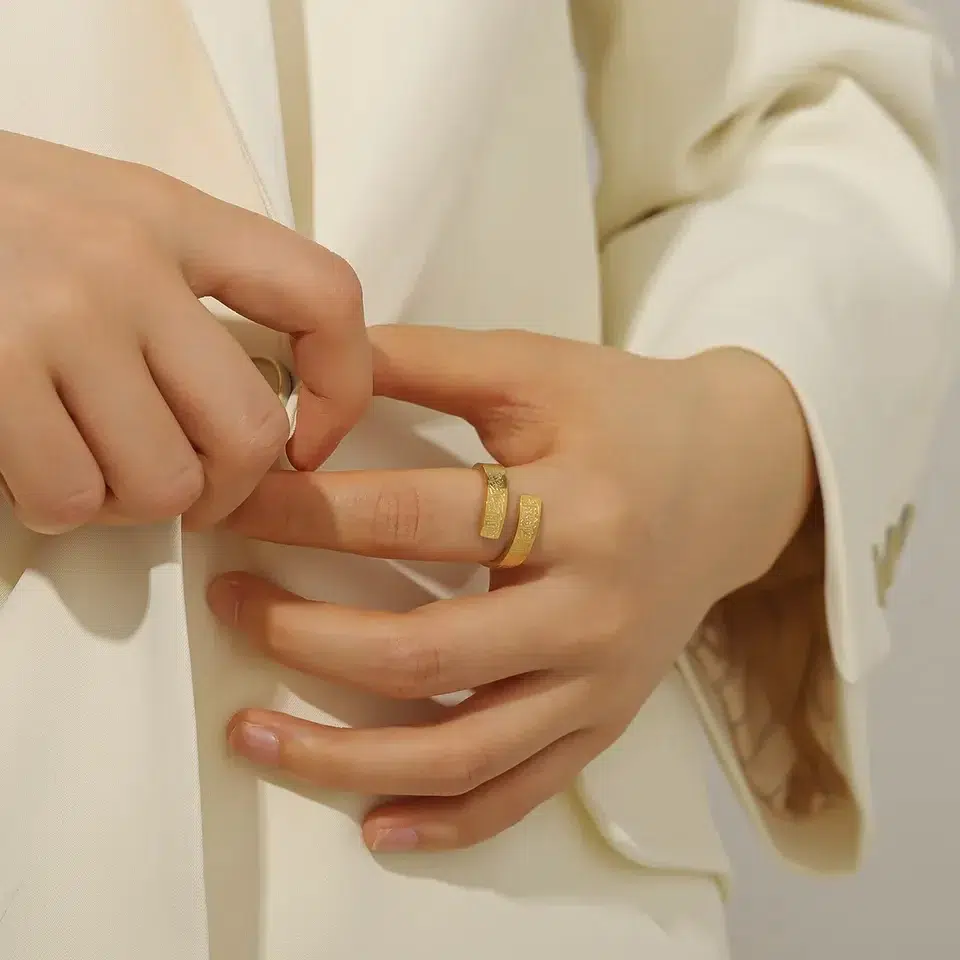 Gold Shahada Islamic Spiral Ring